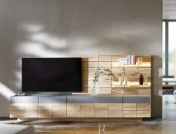 REI_FOOTER-Voglauer_525 x 400_01.jpg